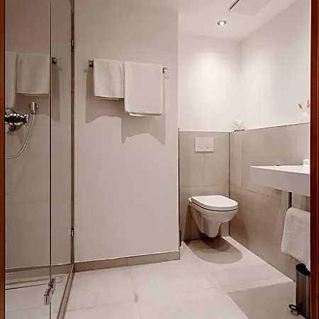 Hirschenwirt 3* Айхштет