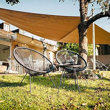 Отель Hirschenwirt 3*