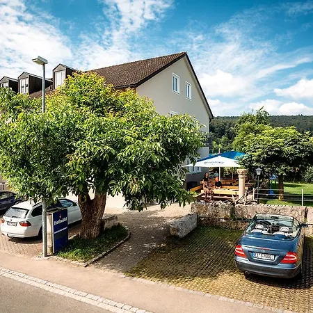 Hirschenwirt Hotel
